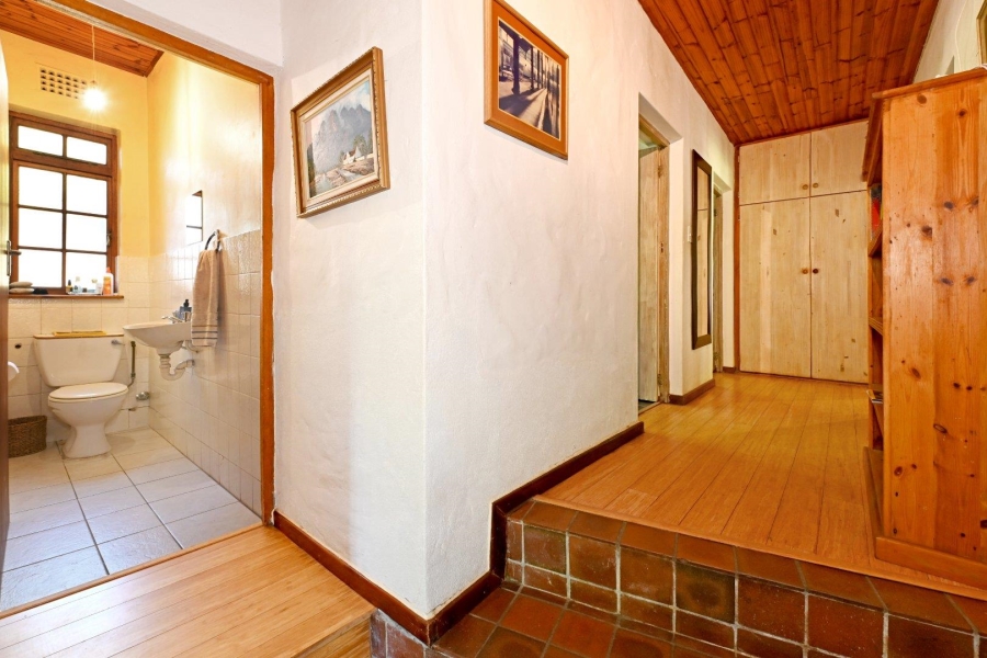 3 Bedroom Property for Sale in Constantia Western Cape